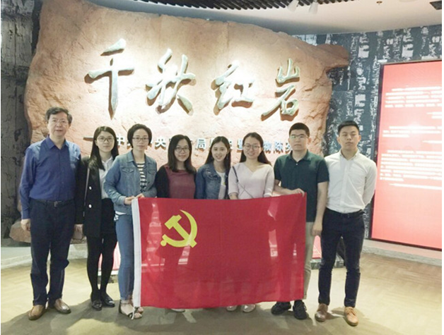 PG电子·仿照器(试玩游戏)官方网站